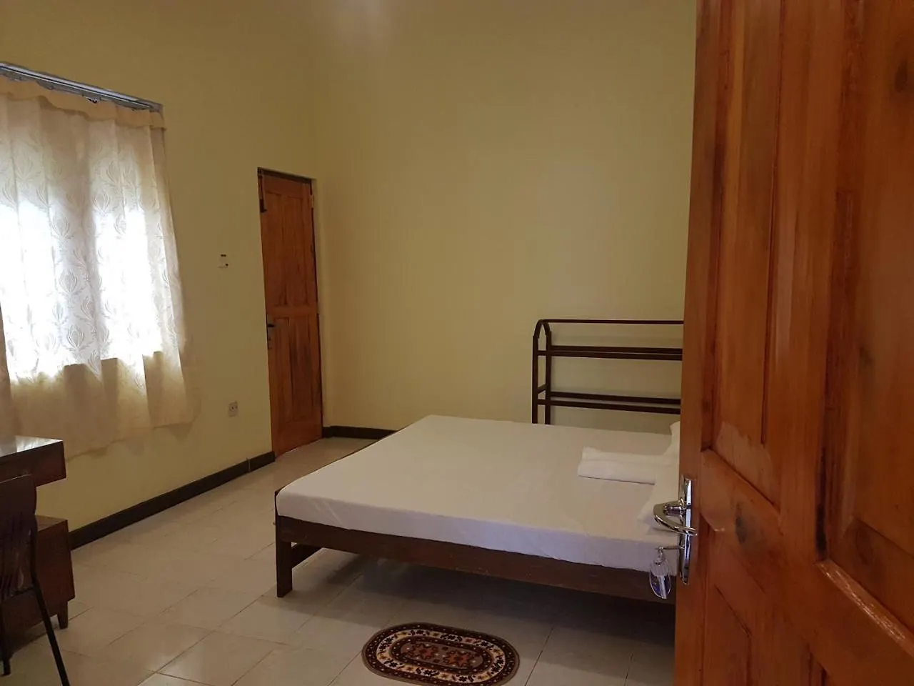 No 51, Menik Home Rest Kandy